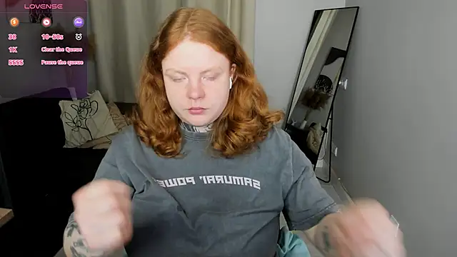 Cassie xKiss online show from April 7, 8:54 pm