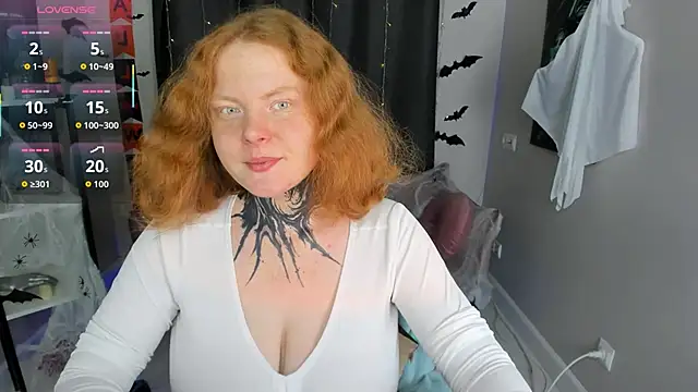 Snapshot of Cassie_xKiss chatting on October 29, 8:52 pm Cassie xKiss online show from October 29, 8:52 pm