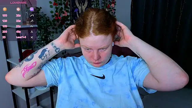 Cassie xKiss online show from March 19, 8:31 pm