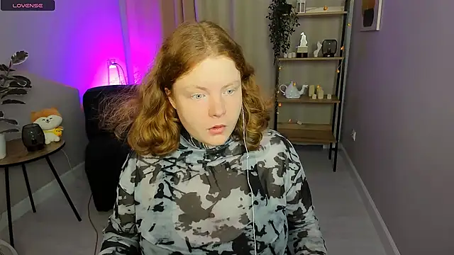 Snapshot of Cassie_xKiss chatting on November 11, 8:47 pm Cassie xKiss online show from November 11, 8:47 pm