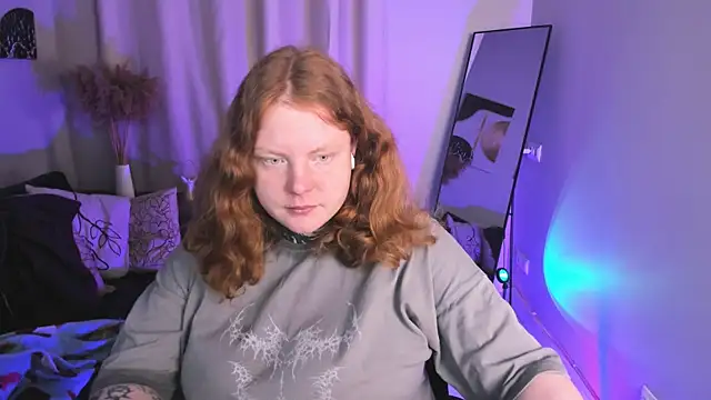 Cassie xKiss online show from April 22, 8:48 pm