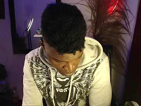 elnigga21 online show from April 22, 8:43 am