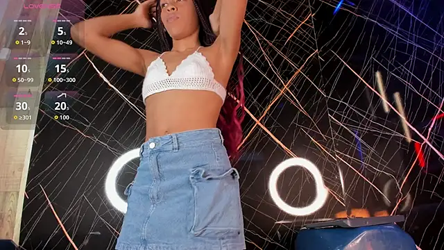 Snapshot of Kloe_Suarez_ chatting on November 20, 7:47 pm Kloe Suarez online show from November 20, 7:47 pm