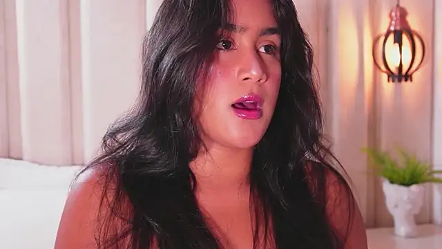 Snapshot of bonniekim_ chatting on November 24, 1:16 am bonniekim online show from November 24, 1:16 am