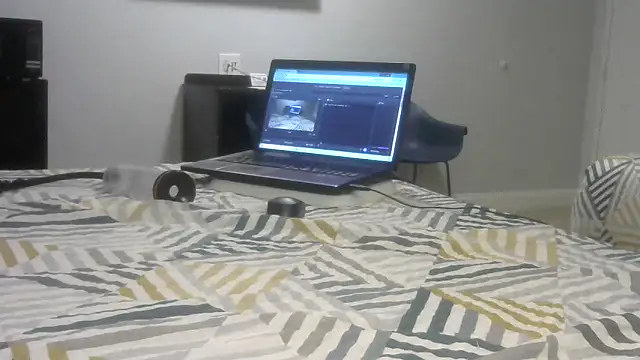 Jacknjimmyjohn online show from May 14, 3:47 am
