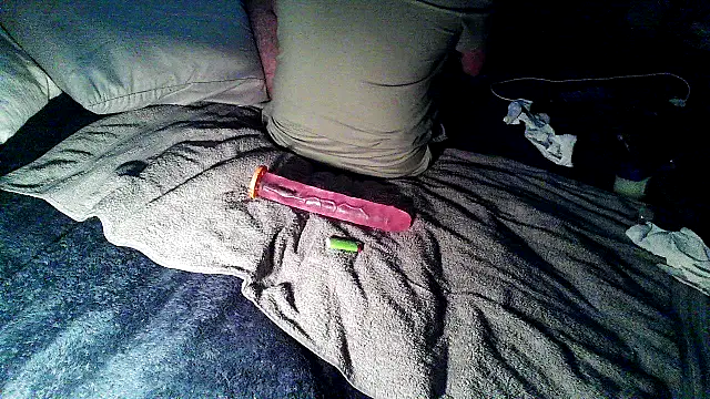 Jacknjimmyjohn online show from December 15, 12:22 pm