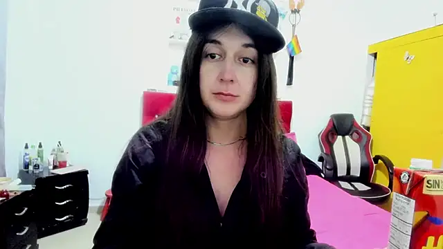 Sweet-Suck69 online show from May 4, 4:49 am