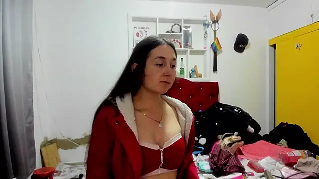 Sweet-Suck69 online show from April 23, 4:30 am