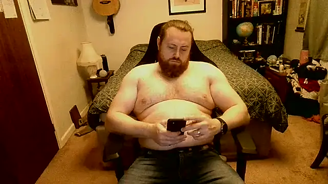 Snapshot of Hairy_Guy30 chatting on November 21, 10:09 pm Hairy Guy30 online show from November 21, 10:09 pm