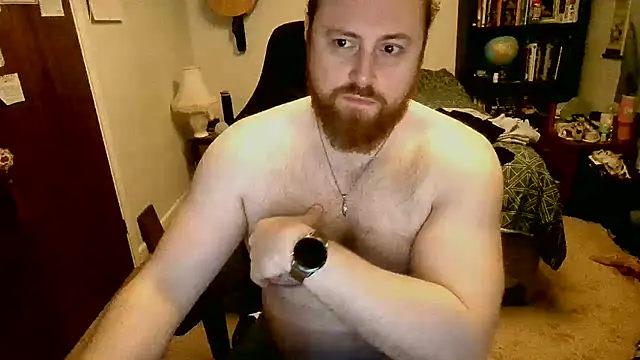 Snapshot of Hairy_Guy30 chatting on October 14, 9:25 pm Hairy Guy30 online show from October 14, 9:25 pm