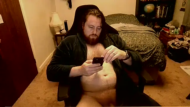 Snapshot of Hairy_Guy30 chatting on September 17, 10:12 pm Hairy Guy30 online show from September 17, 10:12 pm