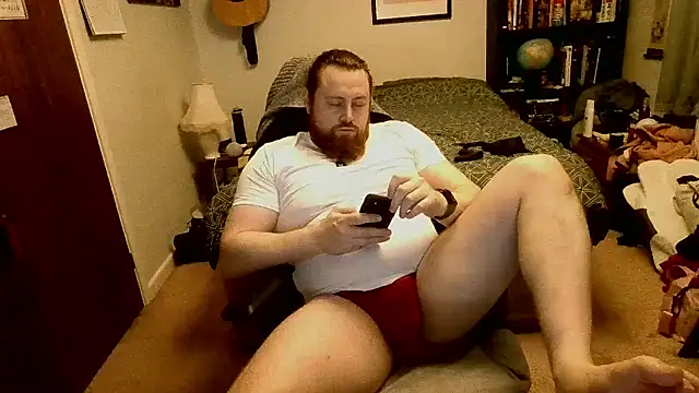 Hairy Guy30 online show from January 9, 9:22 pm