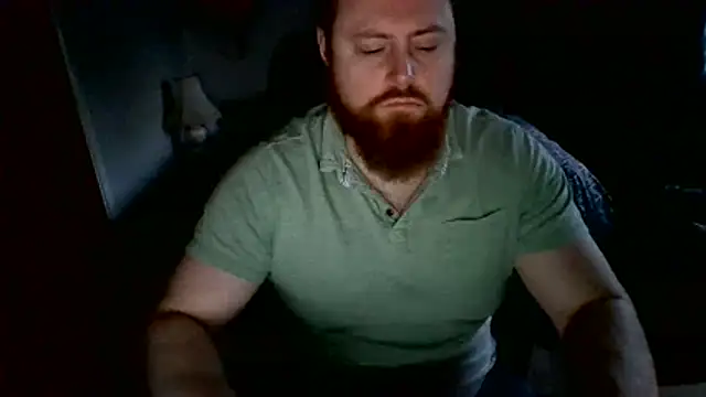 Hairy Guy30 online show from February 25, 5:46 pm