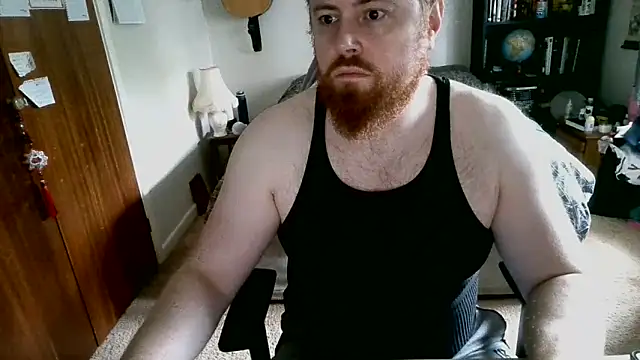 Snapshot of Hairy_Guy30 chatting on November 11, 2:12 pm Hairy Guy30 online show from November 11, 2:12 pm