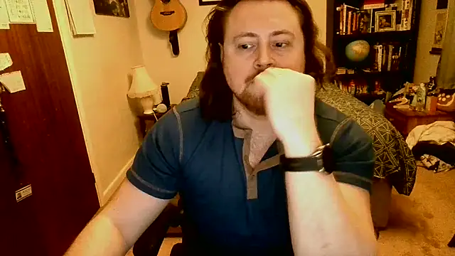 Snapshot of Hairy_Guy30 chatting on March 10, 11:06 pm Hairy Guy30 online show from March 10, 11:06 pm