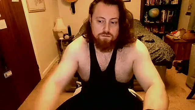 Snapshot of Hairy_Guy30 chatting on February 24, 12:20 am Hairy Guy30 online show from February 24, 12:20 am