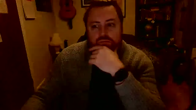 Hairy Guy30 online show from March 14, 7:31 pm