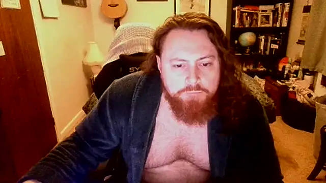 Hairy Guy30 online show from June 4, 11:31 pm