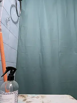 Rogerpere online show from October 14, 5:57 pm