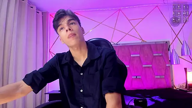 Gerony  online show from March 30, 5:09 am