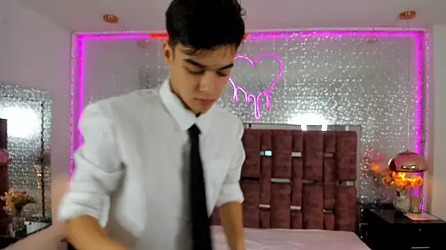 Gerony  online show from November 17, 5:44 am