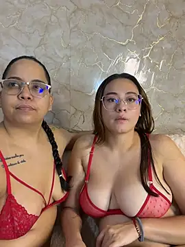 naughtylesbians   online show from April 21, 1:42 am