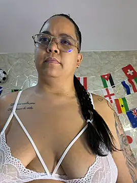Snapshot of naughtylesbians__ chatting on July 13, 1:49 am naughtylesbians online show from July 13, 1:49 am