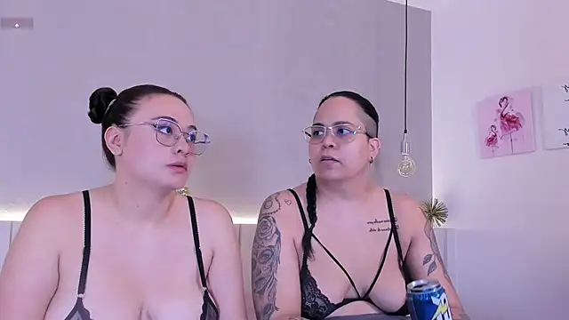 naughtylesbians   online show from November 3, 3:01 am