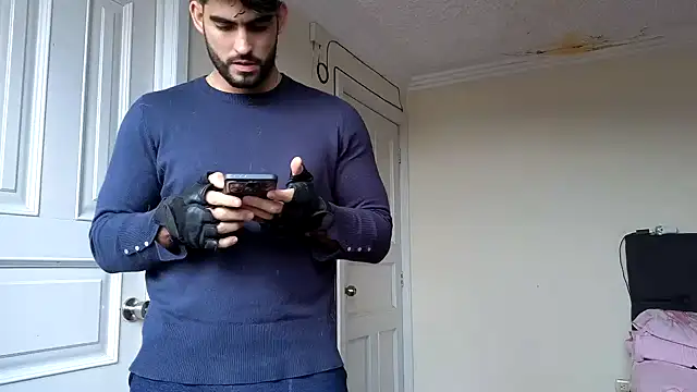 Jackyrose online show from May 4, 1:58 pm