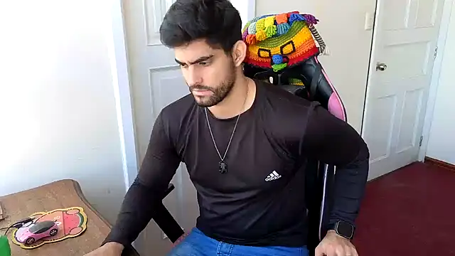 Jackyrose online show from December 14, 5:18 pm