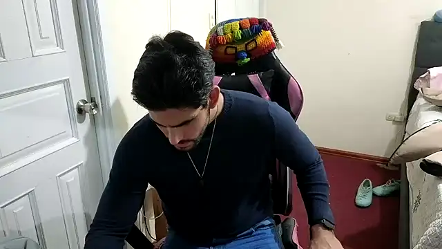 Jackyrose online show from December 16, 11:20 pm