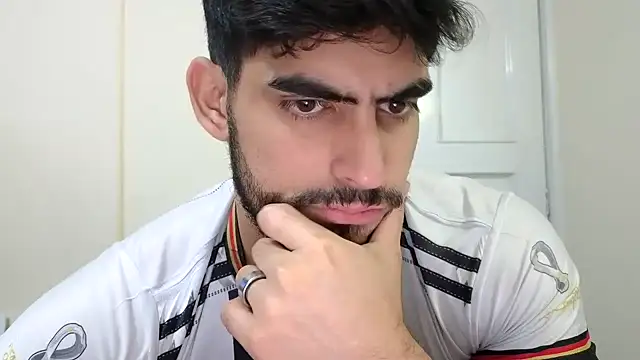 Jackyrose online show from January 13, 11:19 pm