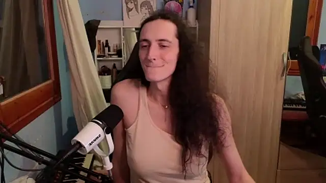 MemiKouki online show from February 13, 5:57 pm