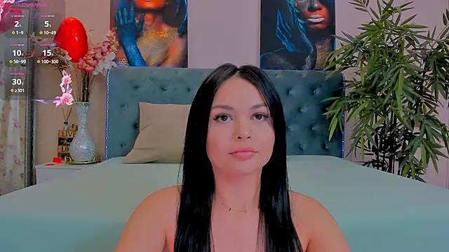 MichelleReys online show from March 12, 3:46 am