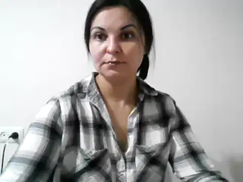 MirandaGold27 online show from December 11, 6:36 am