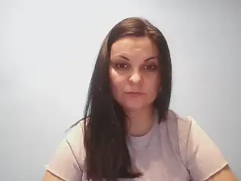 MirandaGold27 online show from December 4, 5:27 pm