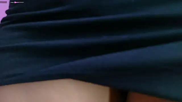 Snapshot of ayheleensexygirl1 chatting on June 16, 8:42 pm ayheleensexygirl1 online show from June 16, 8:42 pm