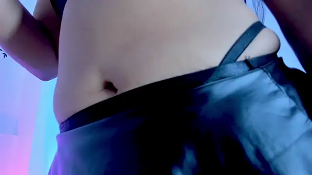 Snapshot of ayheleensexygirl1 chatting on December 4, 8:30 pm ayheleensexygirl1 online show from December 4, 8:30 pm