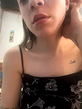 Snapshot of martinasool chatting on September 30, 12:22 pm martinasool online show from September 30, 12:22 pm