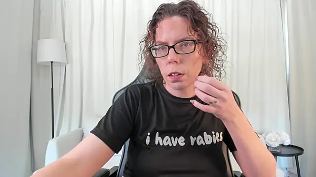 SaraDesirexo online show from March 26, 1:09 pm