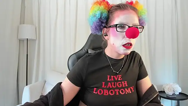 SaraDesirexo online show from March 3, 3:30 pm