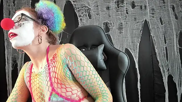 SaraDesirexo online show from October 31, 11:18 am