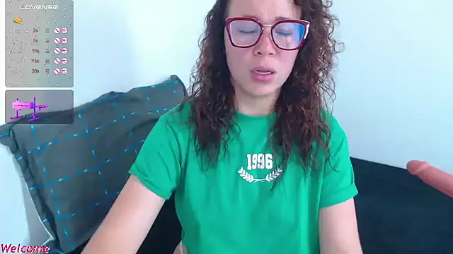SharonR1 online show from September 21, 7:08 pm