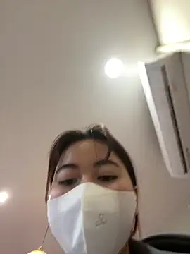 Snapshot of Lami_Mi chatting on February 25, 10:15 am Lami Mi online show from February 25, 10:15 am