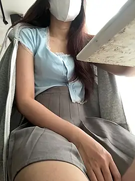 Lami Mi online show from April 19, 5:41 am