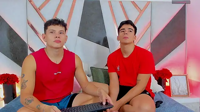 Snapshot of its_liam18 chatting on December 3, 11:47 pm its liam18 online show from December 3, 11:47 pm