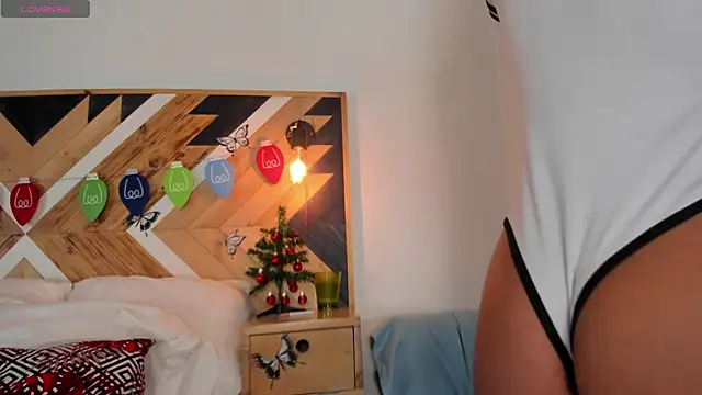 Snapshot of Kathaleiya_Ozz chatting on December 4, 7:57 pm Kathaleiya Ozz online show from December 4, 7:57 pm