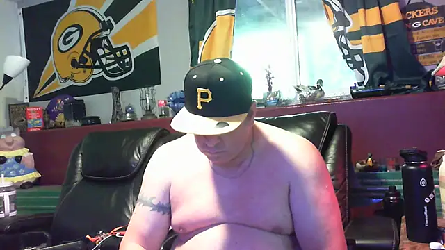 Snapshot of Mic_Oxinner chatting on September 24, 11:32 pm Mic Oxinner online show from September 24, 11:32 pm