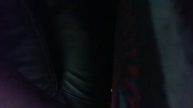 Snapshot of Mic_Oxinner chatting on September 10, 10:09 pm Mic Oxinner online show from September 10, 10:09 pm