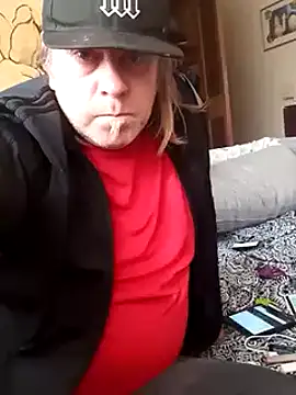 Snapshot of Mic_Oxinner chatting on February 4, 9:31 pm Mic Oxinner online show from February 4, 9:31 pm